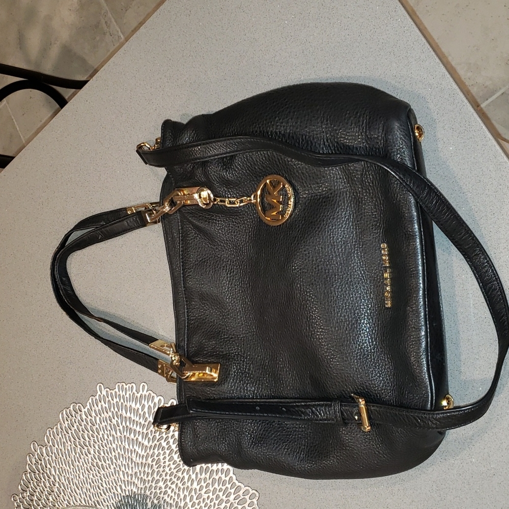 Used authentic Michael Kors handbag